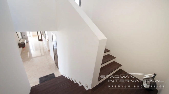 Modern Masterpiece on Don Cayo Golf with Spectacular Panoramic Views