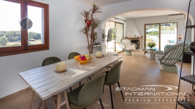 South Facing Villa with Indoor Pool in Altea La Vella
