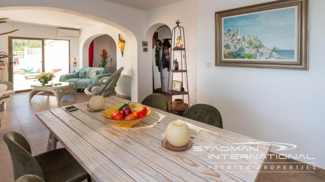 South Facing Villa with Indoor Pool in Altea La Vella

