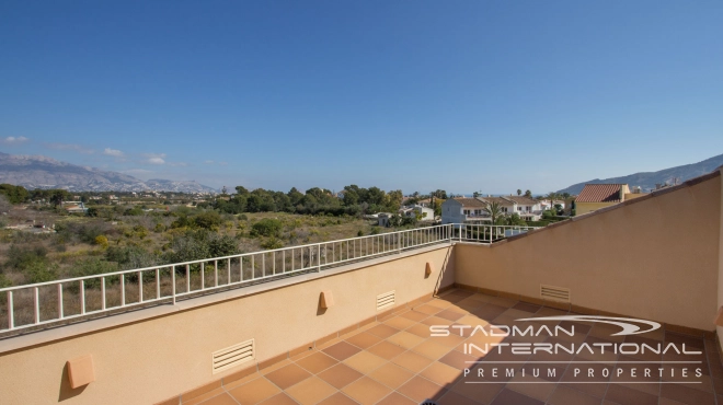 Quality Luxury Villa Near the Center of Alfaz del Pi