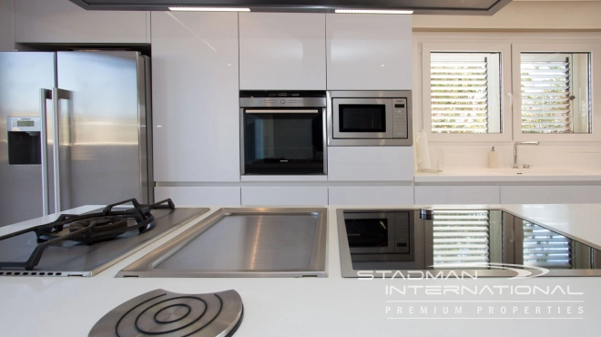 Quality Luxury Villa Near the Center of Alfaz del Pi