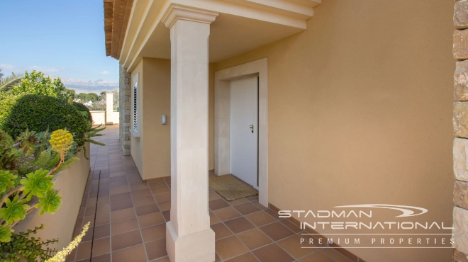 Quality Luxury Villa Near the Center of Alfaz del Pi