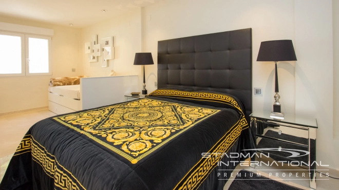 Romslig Luksusleilighet Med Fantastisk Havutsikt i Altea Hills 