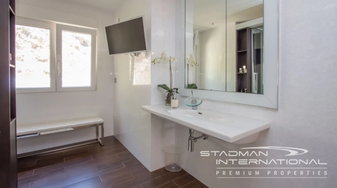 Romslig Luksusleilighet Med Fantastisk Havutsikt i Altea Hills 