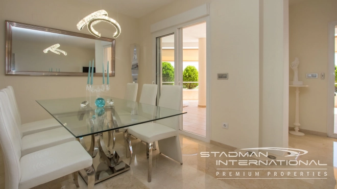 Romslig Luksusleilighet Med Fantastisk Havutsikt i Altea Hills 