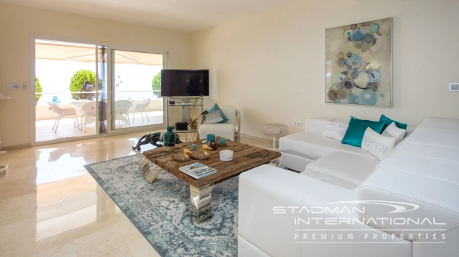 Romslig Luksusleilighet Med Fantastisk Havutsikt i Altea Hills 