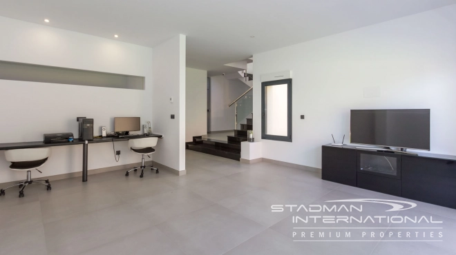 Large Mansion with Stunning Sea Views in Sierra de Altea