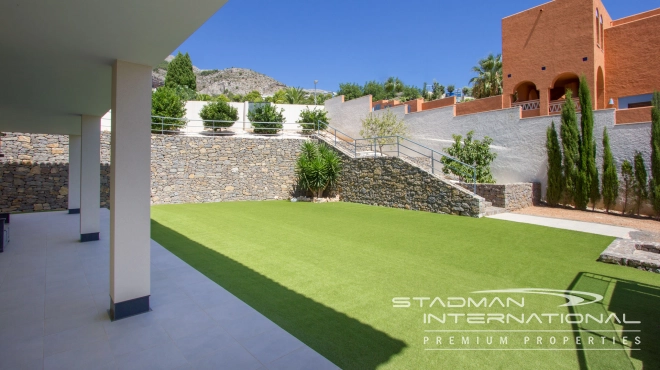 Large Mansion with Stunning Sea Views in Sierra de Altea