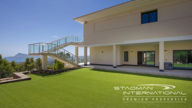 Large Mansion with Stunning Sea Views in Sierra de Altea