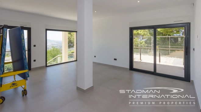 Large Mansion with Stunning Sea Views in Sierra de Altea