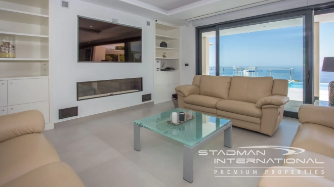 Large Mansion with Stunning Sea Views in Sierra de Altea