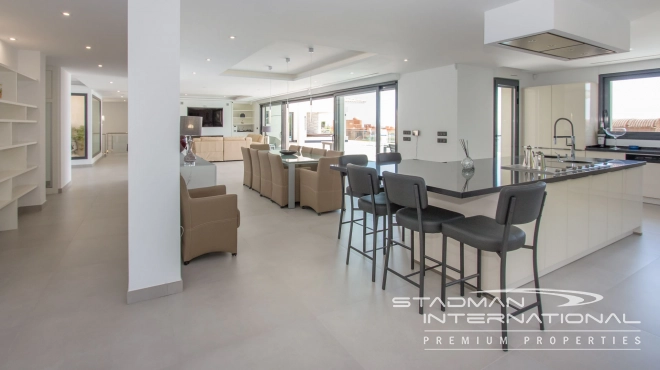 Large Mansion with Stunning Sea Views in Sierra de Altea