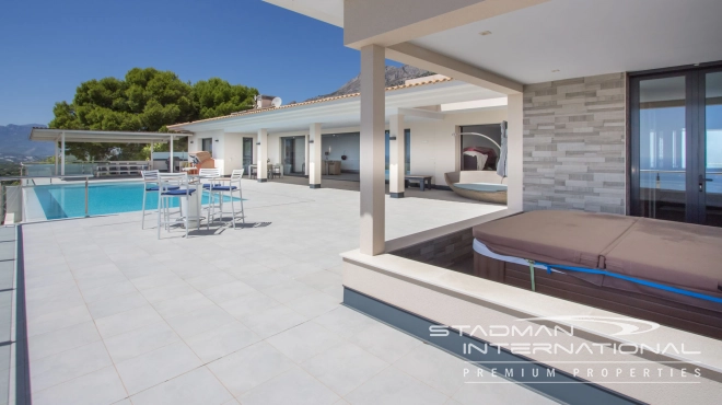 Large Mansion with Stunning Sea Views in Sierra de Altea