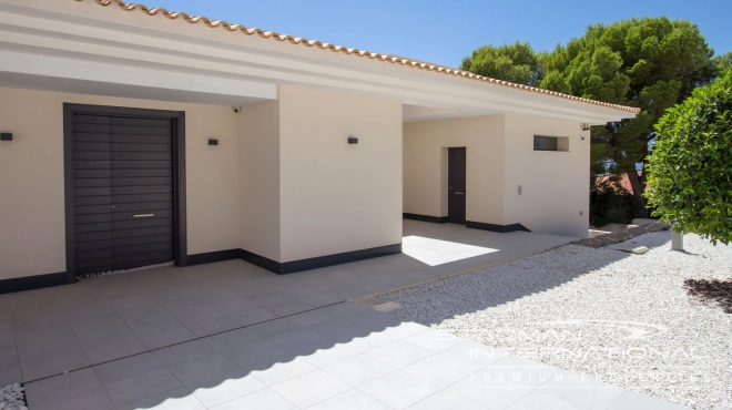 Large Mansion with Stunning Sea Views in Sierra de Altea