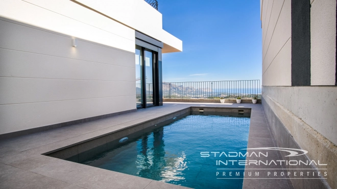 New Build Villa on One Level with Beautiful Sea View