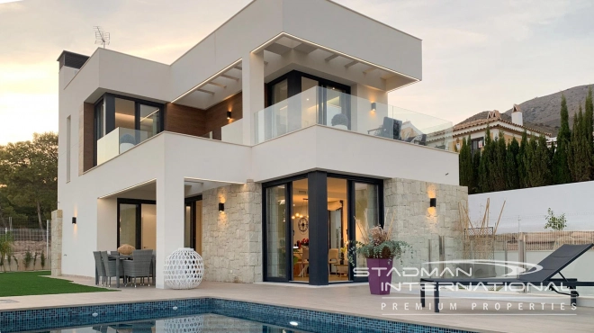 Modern New Build Villa with Sea Views in Sierra Cortina