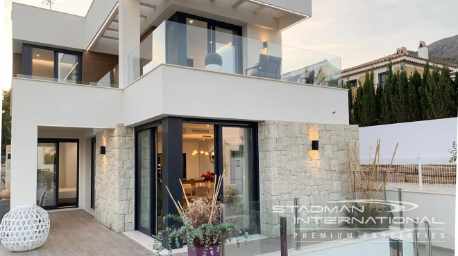 Modern New Build Villa with Sea Views in Sierra Cortina