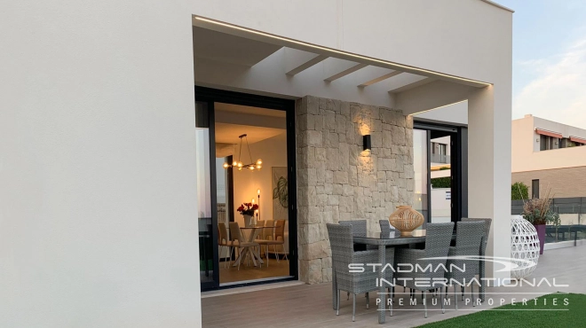 Modern New Build Villa with Sea Views in Sierra Cortina