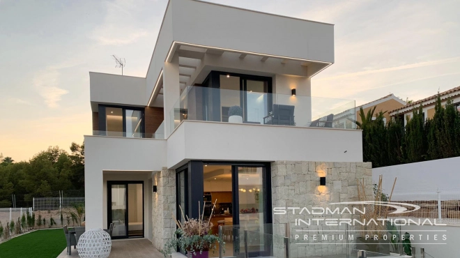 Modern New Build Villa with Sea Views in Sierra Cortina