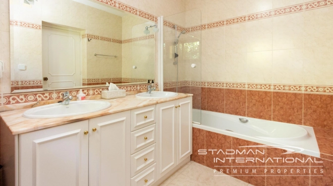 Spacious Villa with lots of Privacy in the Sierra de Altea Golf