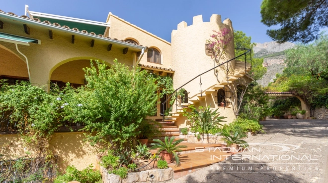 Spacious Villa with lots of Privacy in the Sierra de Altea Golf