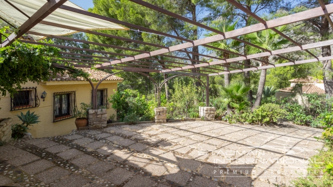 Spacious Villa with lots of Privacy in the Sierra de Altea Golf