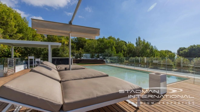 Modern Villa on One Level with Sea Views in Altea La Vella
