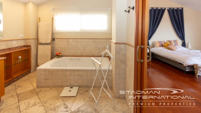 Luksuriøs Penthouse med Panoramahavsutsikt i Altea Sentrum 