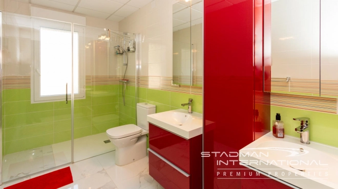 Villa on a Large Domain with Beautiful Views in La Nucia 