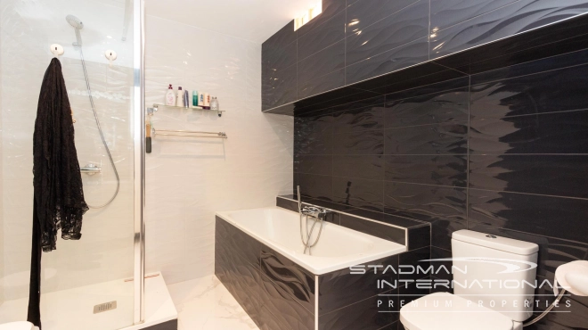 Villa on a Large Domain with Beautiful Views in La Nucia 