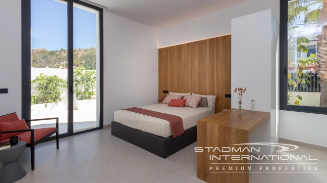 Modern Villa with Sea Views Close to the Beach and Town