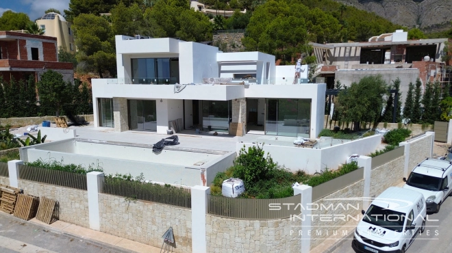 Modern New Build Villa on a Corner Plot with Sea Views