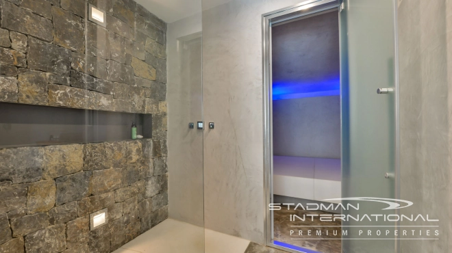 Exceptional Villa with Beautiful Panoramic View and Full Privacy 