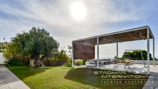 Exceptional Villa with Beautiful Panoramic View and Full Privacy 