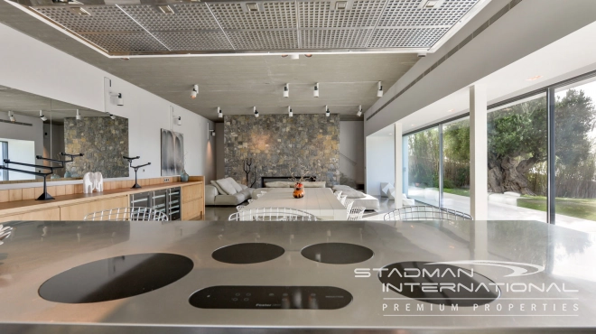 Exceptional Villa with Beautiful Panoramic View and Full Privacy 