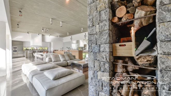 Exceptional Villa with Beautiful Panoramic View and Full Privacy 