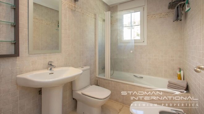 Stor Duplex Penthouse med havutsikt i Altea Hills