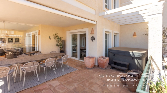 Stor Duplex Penthouse med havutsikt i Altea Hills