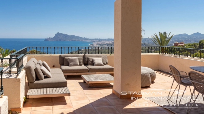 Stor Duplex Penthouse med havutsikt i Altea Hills