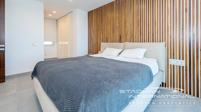 Luxurious Villa with Panoramic Views in Calpe