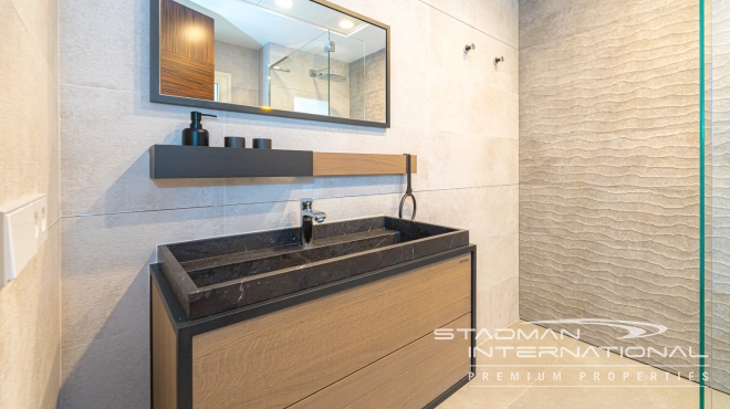 Luxurious Villa with Panoramic Views in Calpe