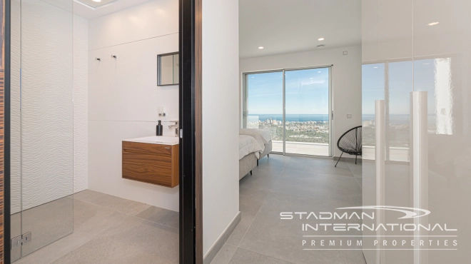 Luxurious Villa with Panoramic Views in Calpe