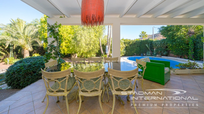 Charming Villa in Albir with Large Garden, Pool, and Comfort