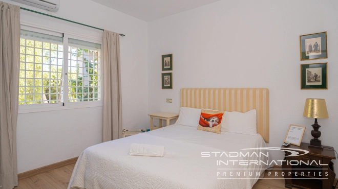 Charming Villa in Albir with Large Garden, Pool, and Comfort