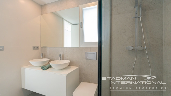 Key Ready Modern Villa near the Golf Course  and the Beach