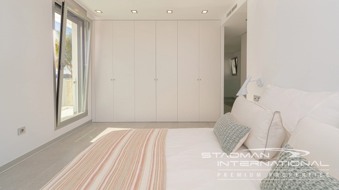 Key Ready Modern Villa near the Golf Course  and the Beach