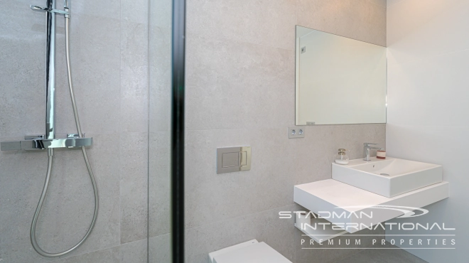 Key Ready Modern Villa near the Golf Course  and the Beach