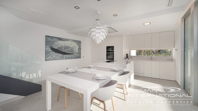 Key Ready Modern Villa near the Golf Course  and the Beach