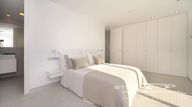 Key Ready Modern Villa near the Golf Course  and the Beach