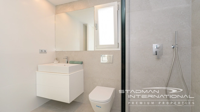 Key Ready Modern Villa near the Golf Course  and the Beach